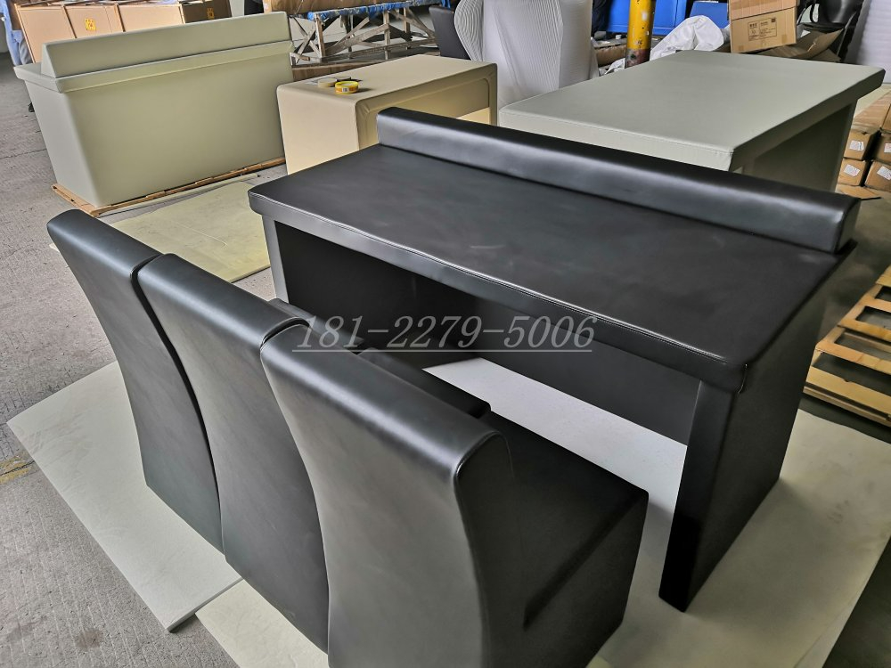 紀(jì)檢委談話室防撞軟包安裝案例